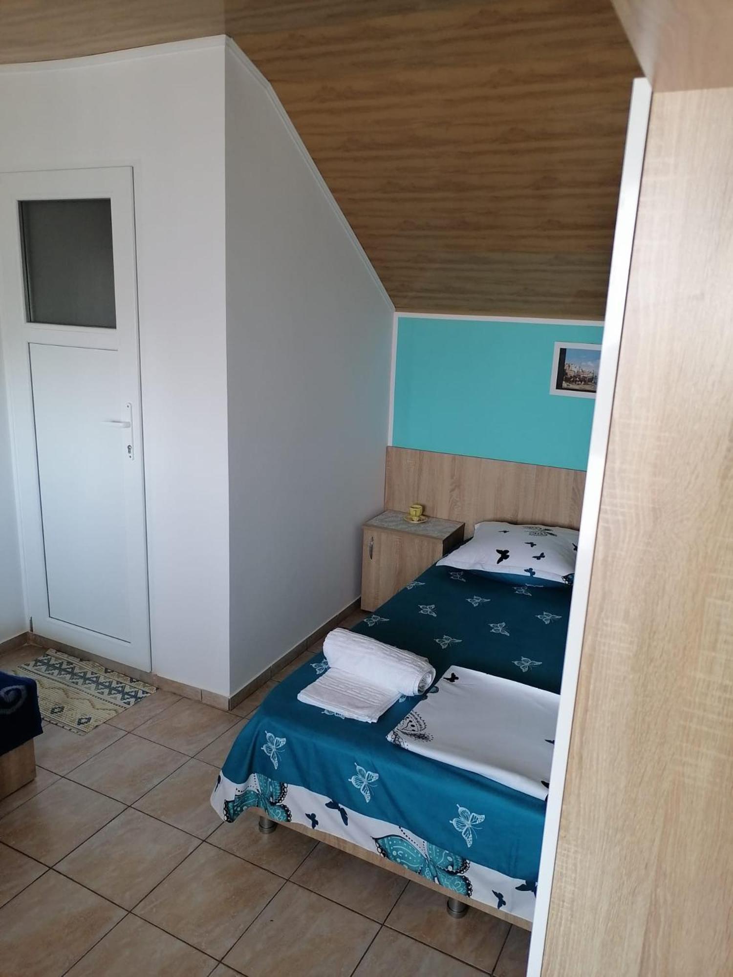 Bcm Family House Hotel Două Mai Eksteriør billede