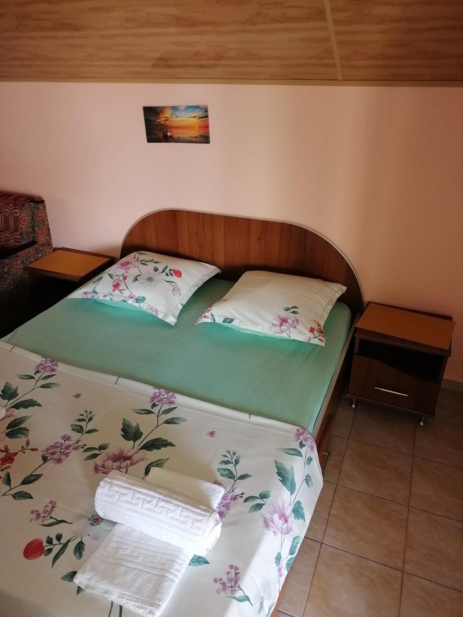 Bcm Family House Hotel Două Mai Eksteriør billede