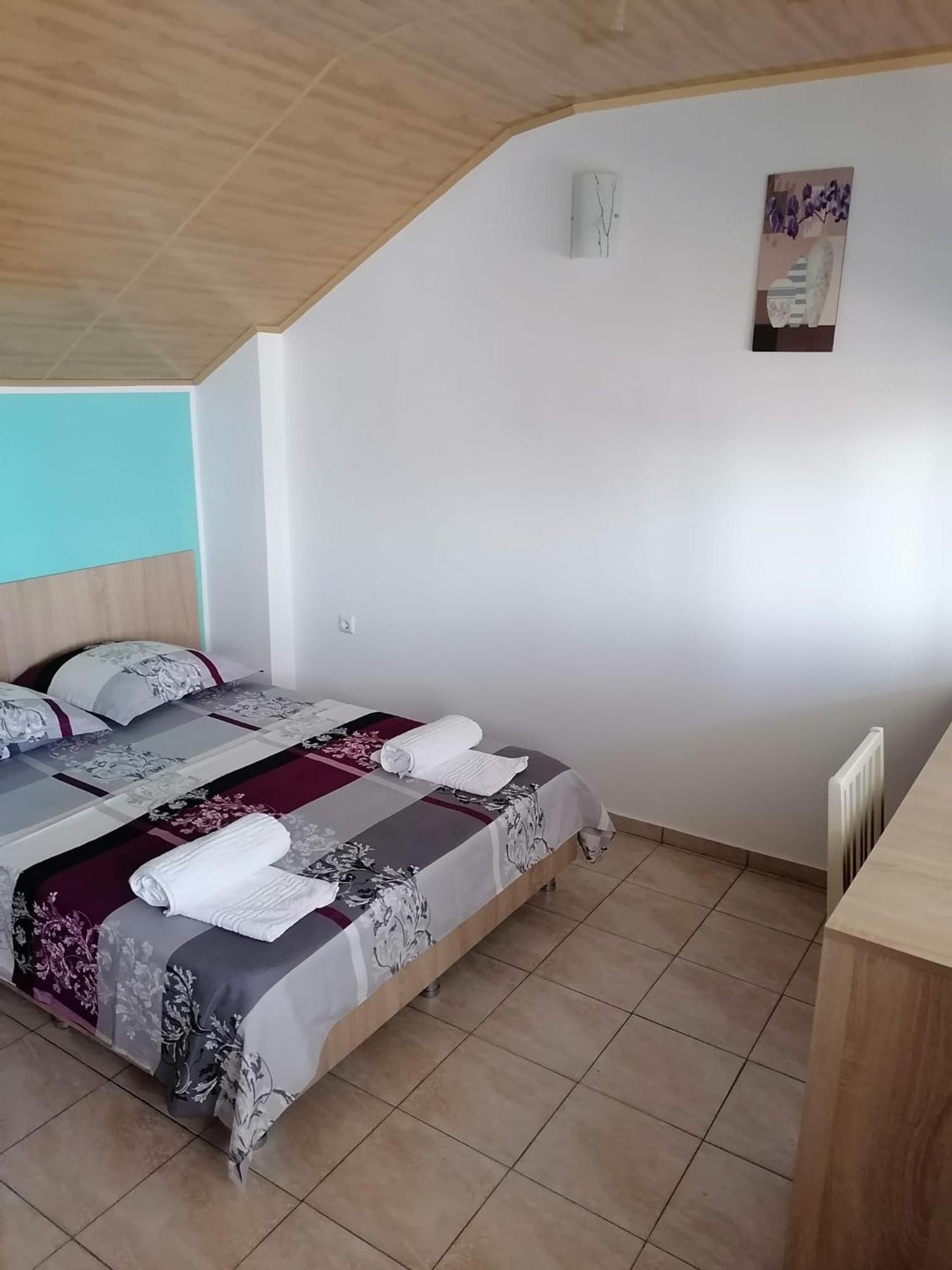Bcm Family House Hotel Două Mai Eksteriør billede