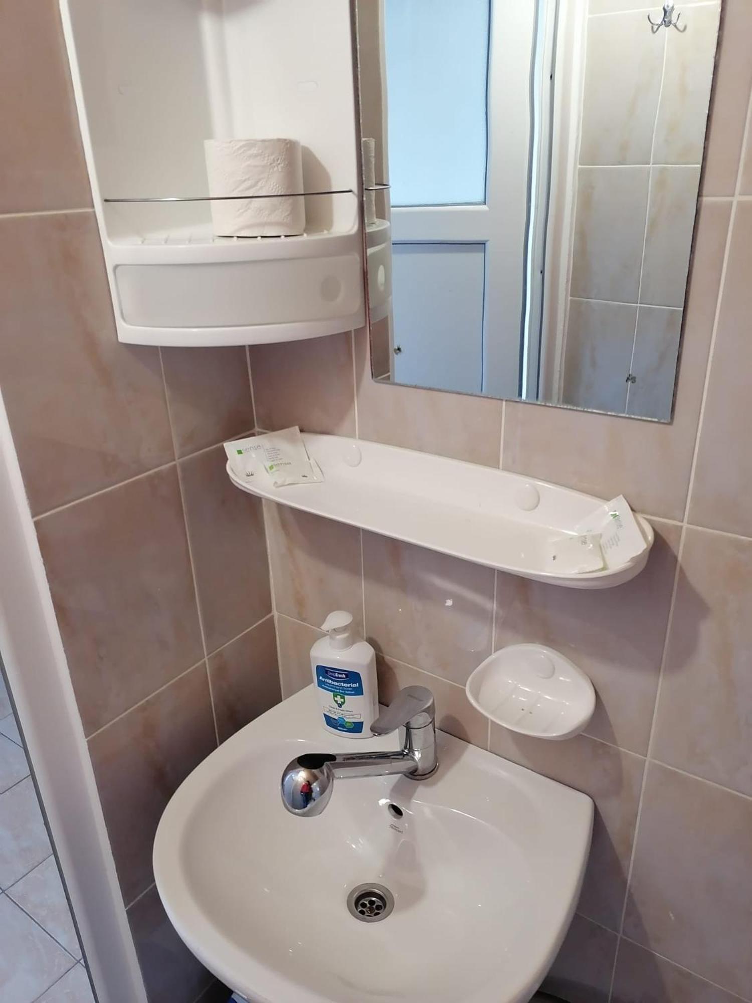 Bcm Family House Hotel Două Mai Eksteriør billede